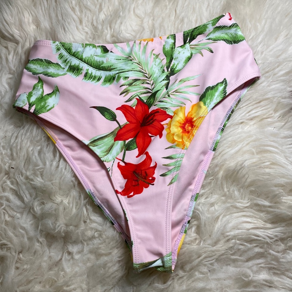 Bikini bottoms